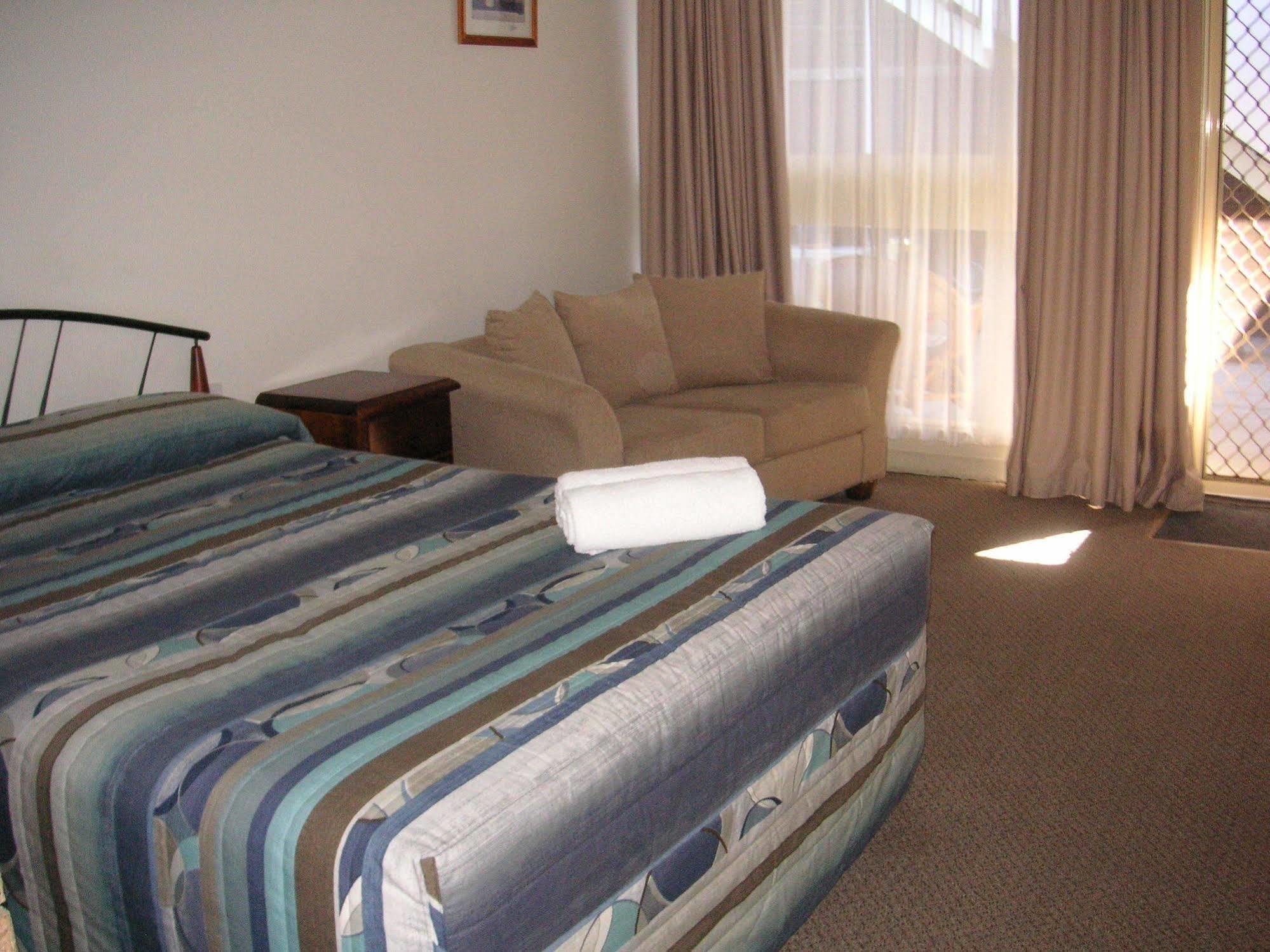 Warrina Motor Inn Wodonga Cbd Ngoại thất bức ảnh